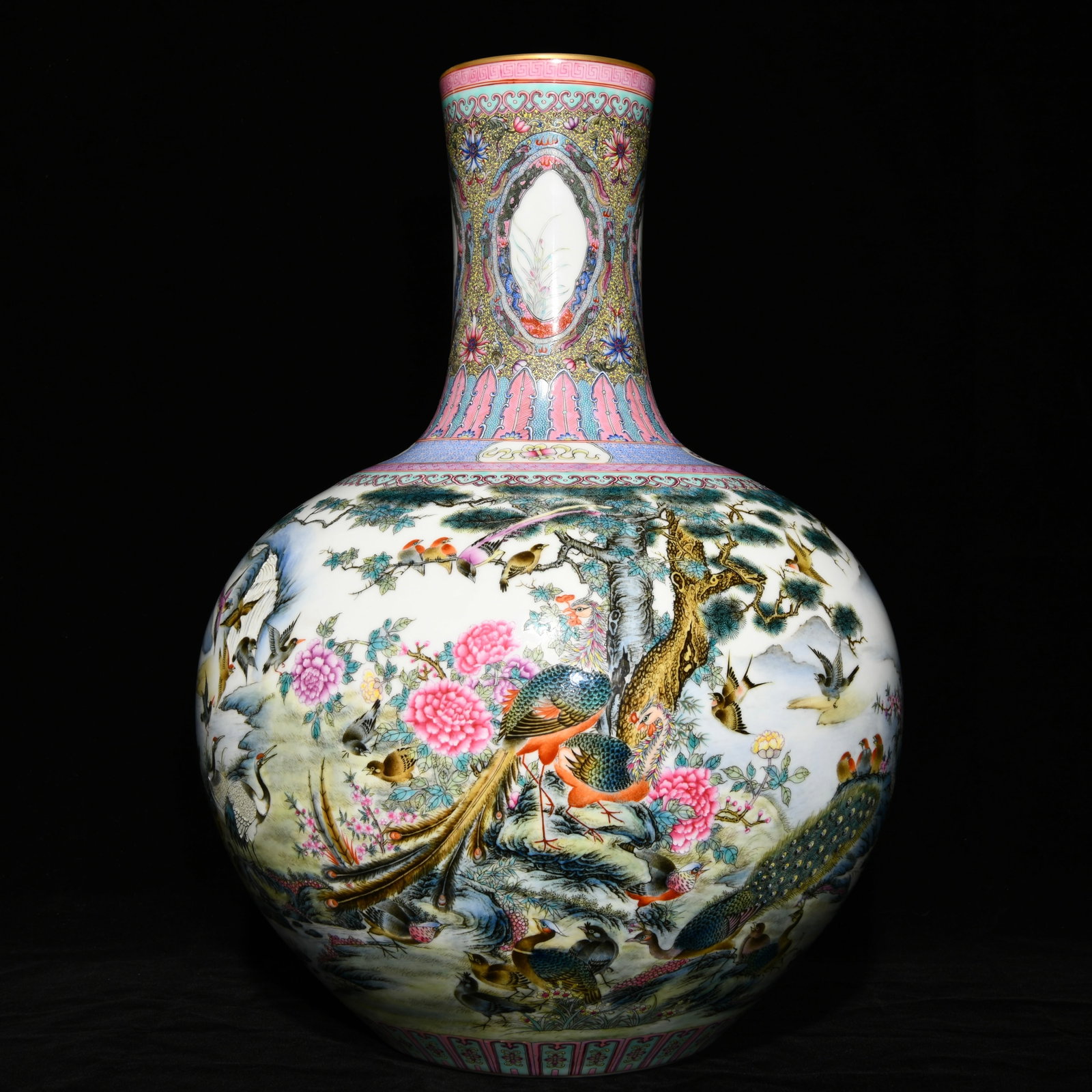 An exquisite chinese pastel celestial vase with hundreds of birds facing the phoenix pattern: Size: Height 52.5 cm - Width 38 cm |Materials: Porcelain |Style Dynasty: Qing dynasty |Attributed: Qianlong Mark |Object: Chinese Antique