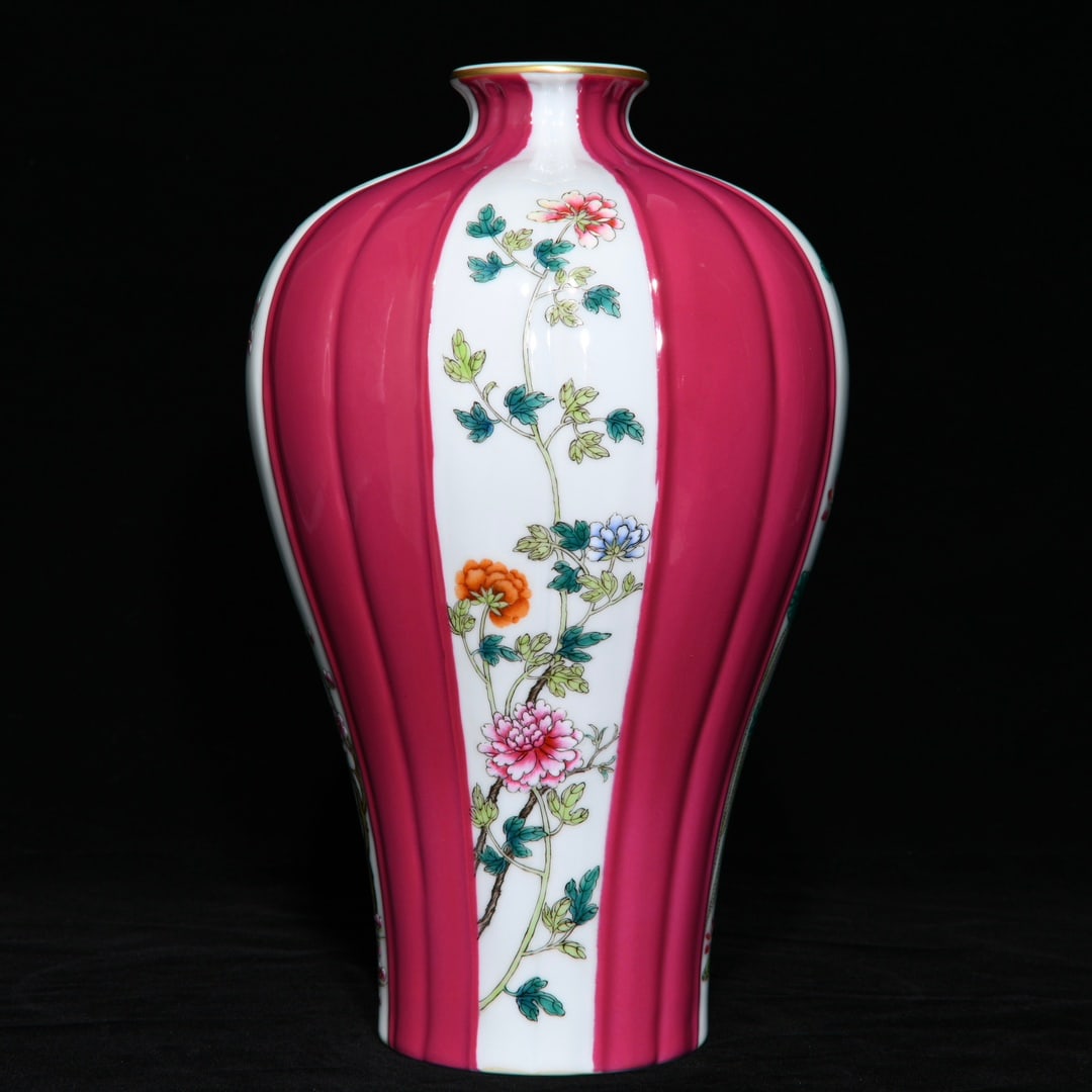 An exquisite chinese rouge red pastel melon-edge plum vase with four-season floral patterns (1 of 9)