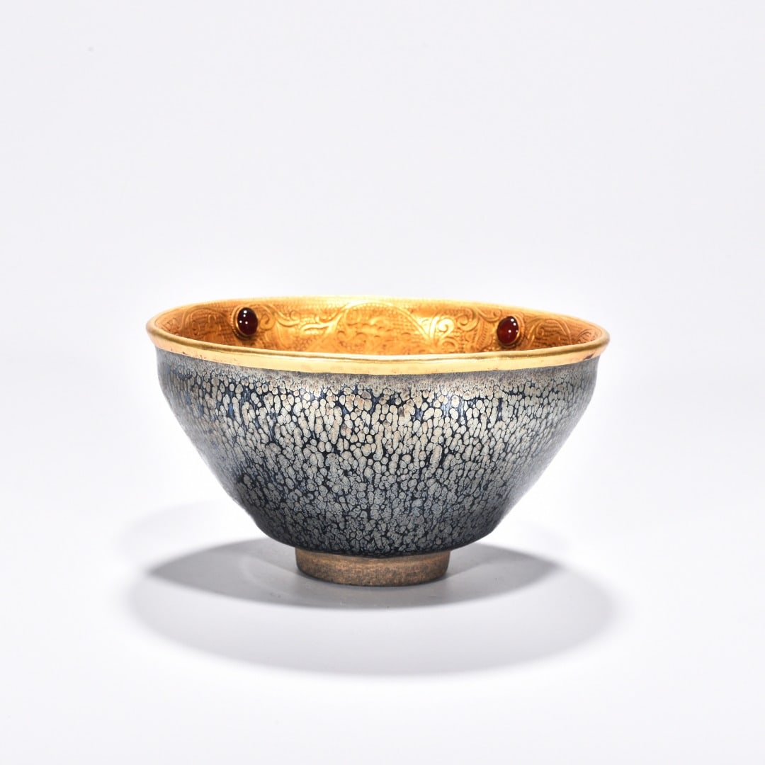 An Exquisite Chinese Jianyao silver chiseled gilt inlaid bowl