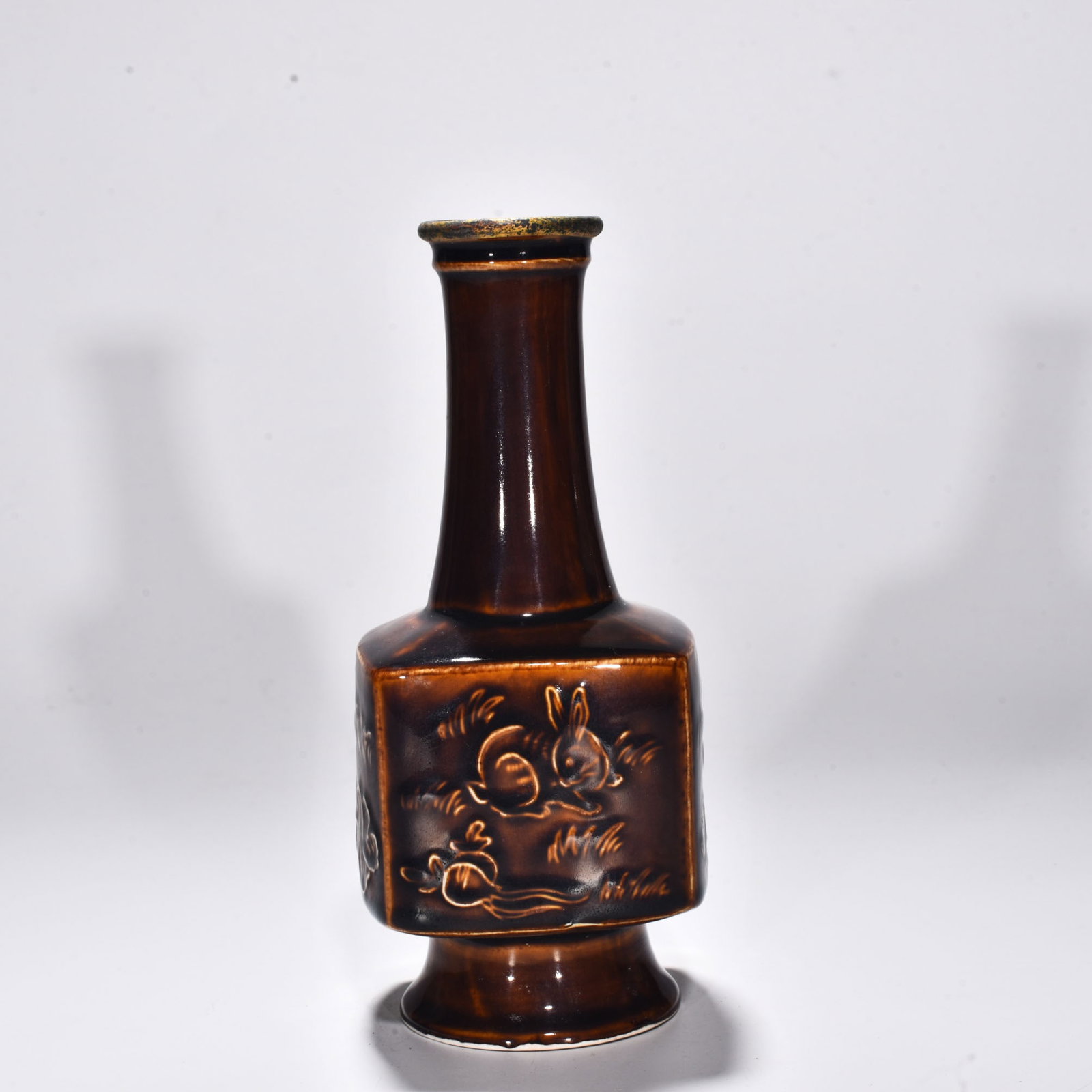 An Exquisite Chinese official rabbit pattern square vase - 6