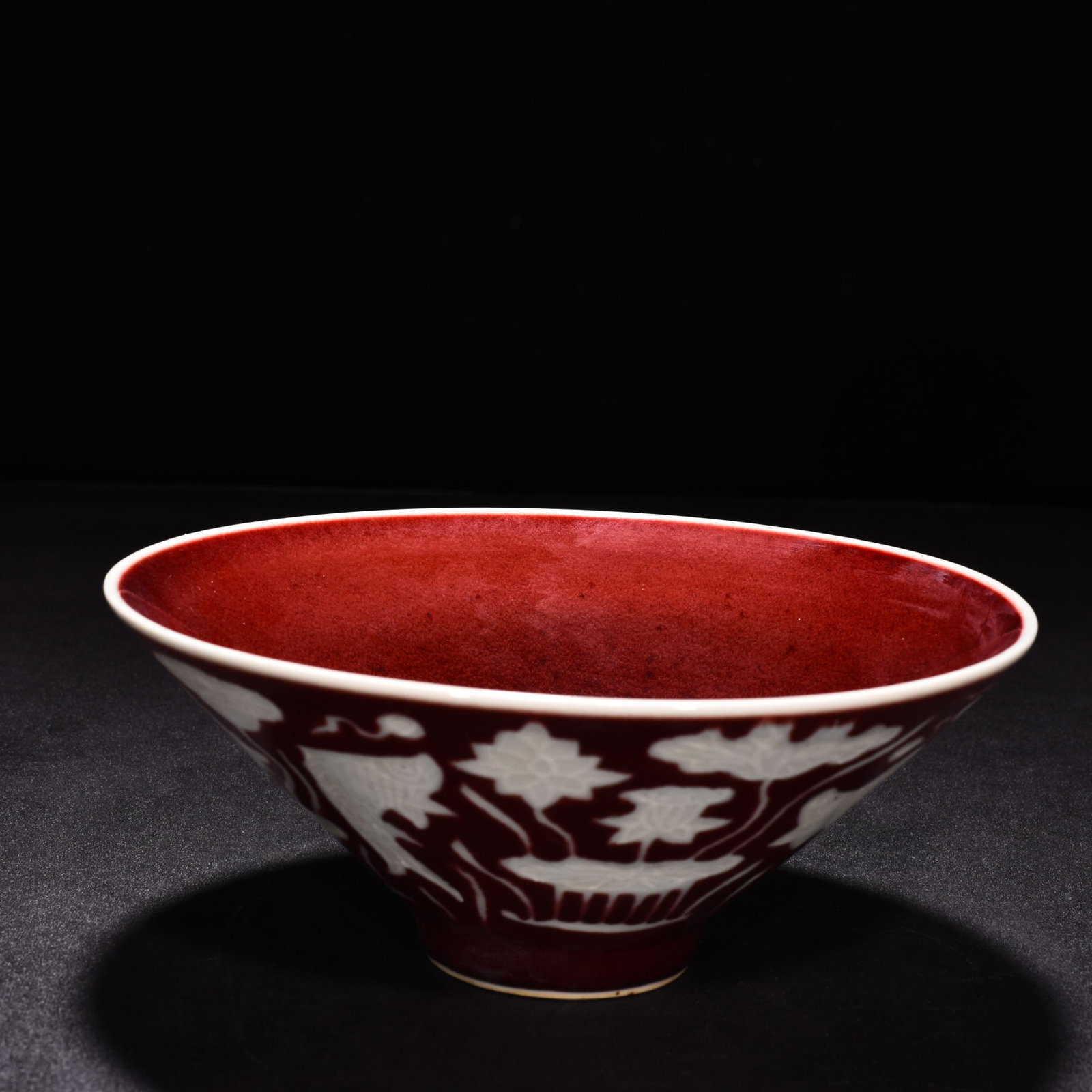 An Exquisite Chinese Ji red glaze bamboo hat bowl: Size: Height 7 cm - Diameter 16.2 cm |Materials: Porcelain |Style Dynasty: Ming Dynasty |Attributed: Xaunde |Object: bowl
