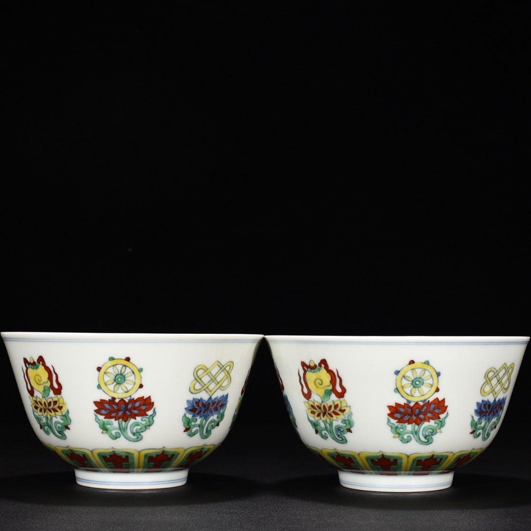 An Exquisite Chinese Doucai Lotus Bowl: Size: Height 9.5 cm - Diameter 16.5 cm |Materials: Porcelain |Style Dynasty: Ming Dynasty |Attributed: changhua |Object: bowl