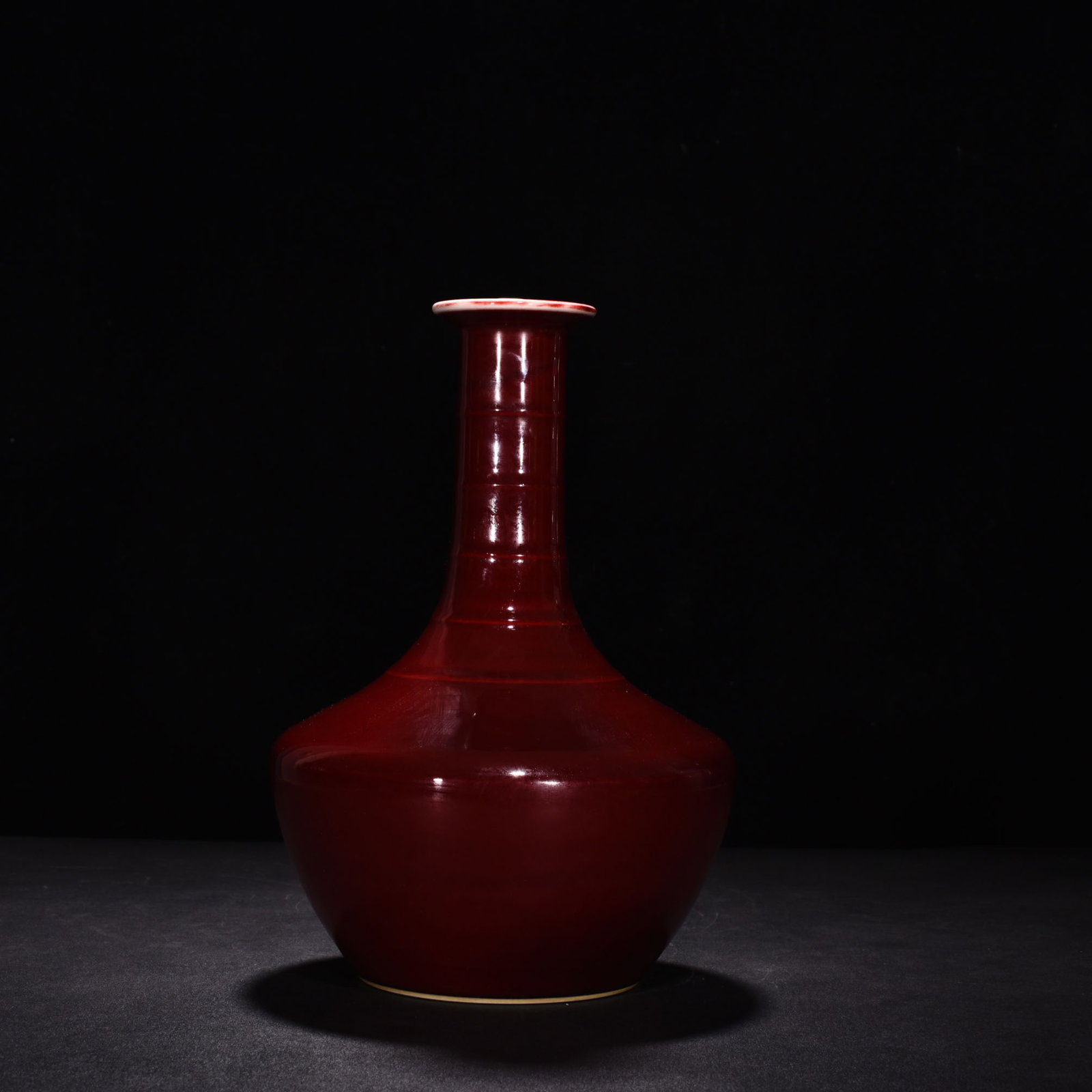 An Exquisite Chinese Festival red glaze plate mouth bottle: Size: Height 29.5 cm - Diameter 17.5 cm |Materials: Porcelain |Style Dynasty: Qing Dynasty |Attributed: Qinglong |Object: bottle