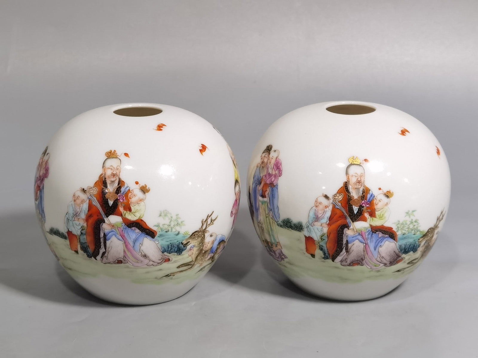 An Exquisite Chinese year-Burner Putai pastel water bowl with the three stars: Size: Diameter 8.3 cm - Height 7.6 cm |Materials: Porcelain |Style Dynasty: Qing dynasty |Inscription: Hongxian Mark |Object: bowl