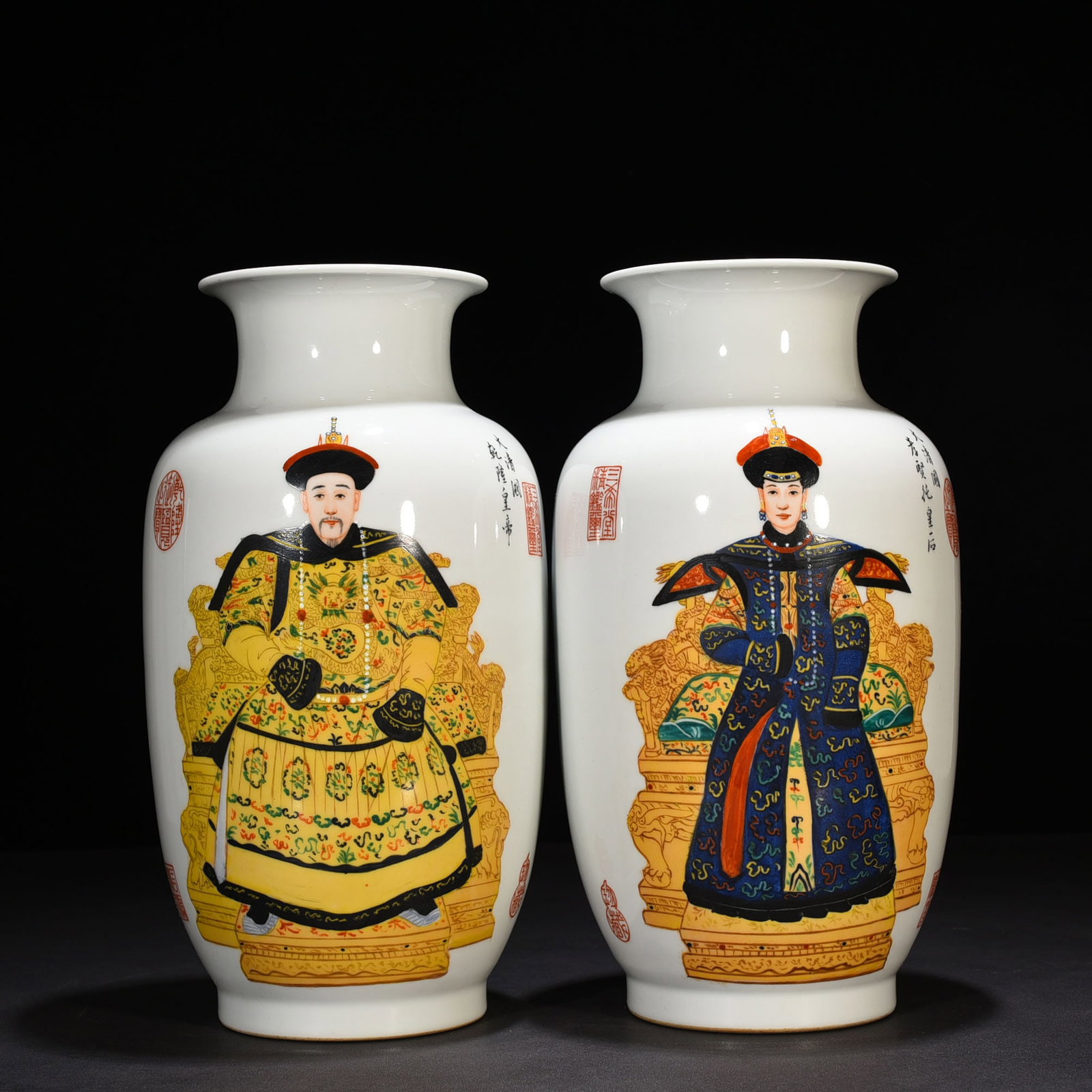 An Exquisite Chinese Lang Shining painted enamel emperor and empress figures lantern vase: Size: Height 33 cm - Width 17 cm |Materials: Porcelain |Style Dynasty: Qing dynasty |Inscription: Qianlong Mark |Object: vase