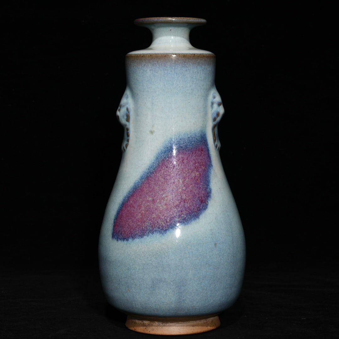 An Exquisite Chinese Jun kiln animal head bottle: Size: Height 23 cm - Width 10.5 cm |Materials: Porcelain |Style Dynasty: Song dynasty |Inscription: 10th-c |Object: Chinese Antique