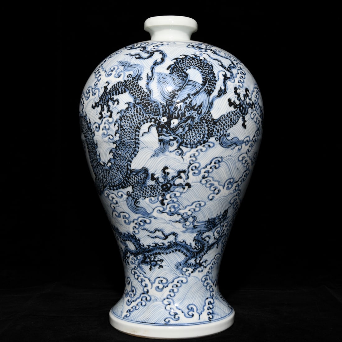 An Exquisite Chinese blue and white Canglong godson picture plum vase (1 of 9)