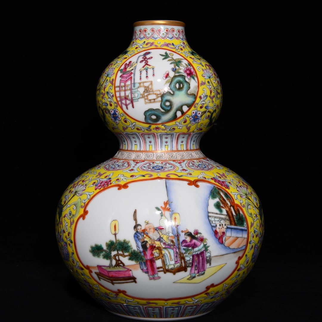 An exquisite Chinese yellow ground window pastel color gourd vase with character story: Size: Width 29 cm - Height 22 cm |Materials: Porcelain |Style Dynasty: Qing dynasty |Inscription: Yongzheng Mark |Object: Chinese Antique