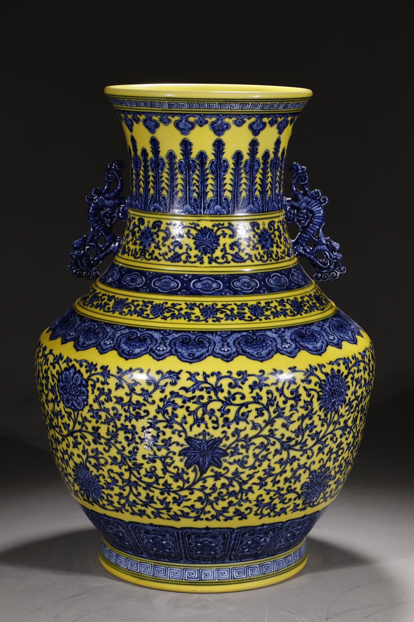 An Exquisite Chinese Yellow ground vase blue and white lotus and animal ears: Size: Height 57.5 cm - Width 14.2 cm |Materials: Porcelain |Style Dynasty: Qing dynasty |Inscription: Qianlong Mark |Object: Chinese Antique