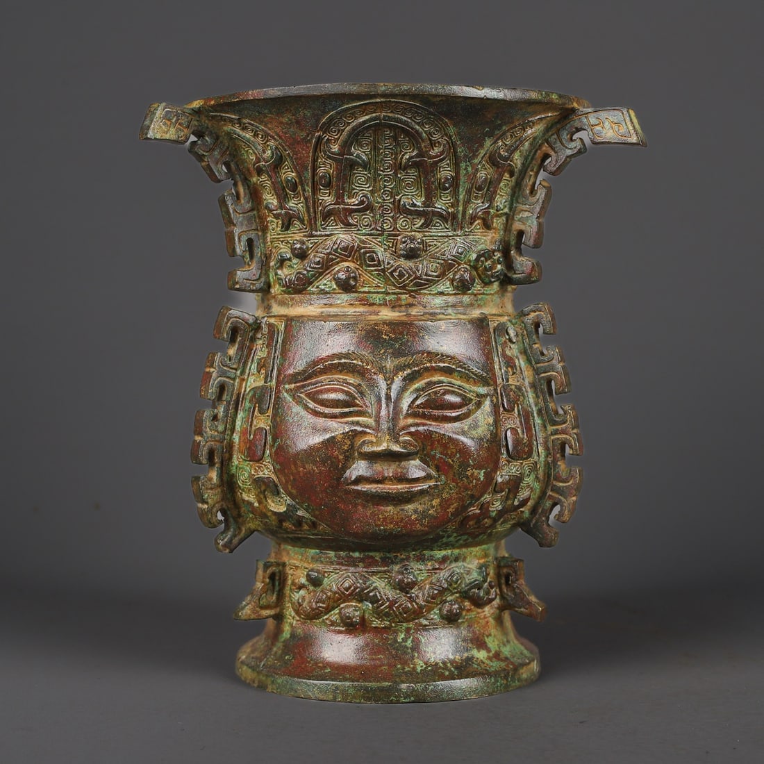 An Exquisite Chinese Bronze round statue with human face (1 of 9)