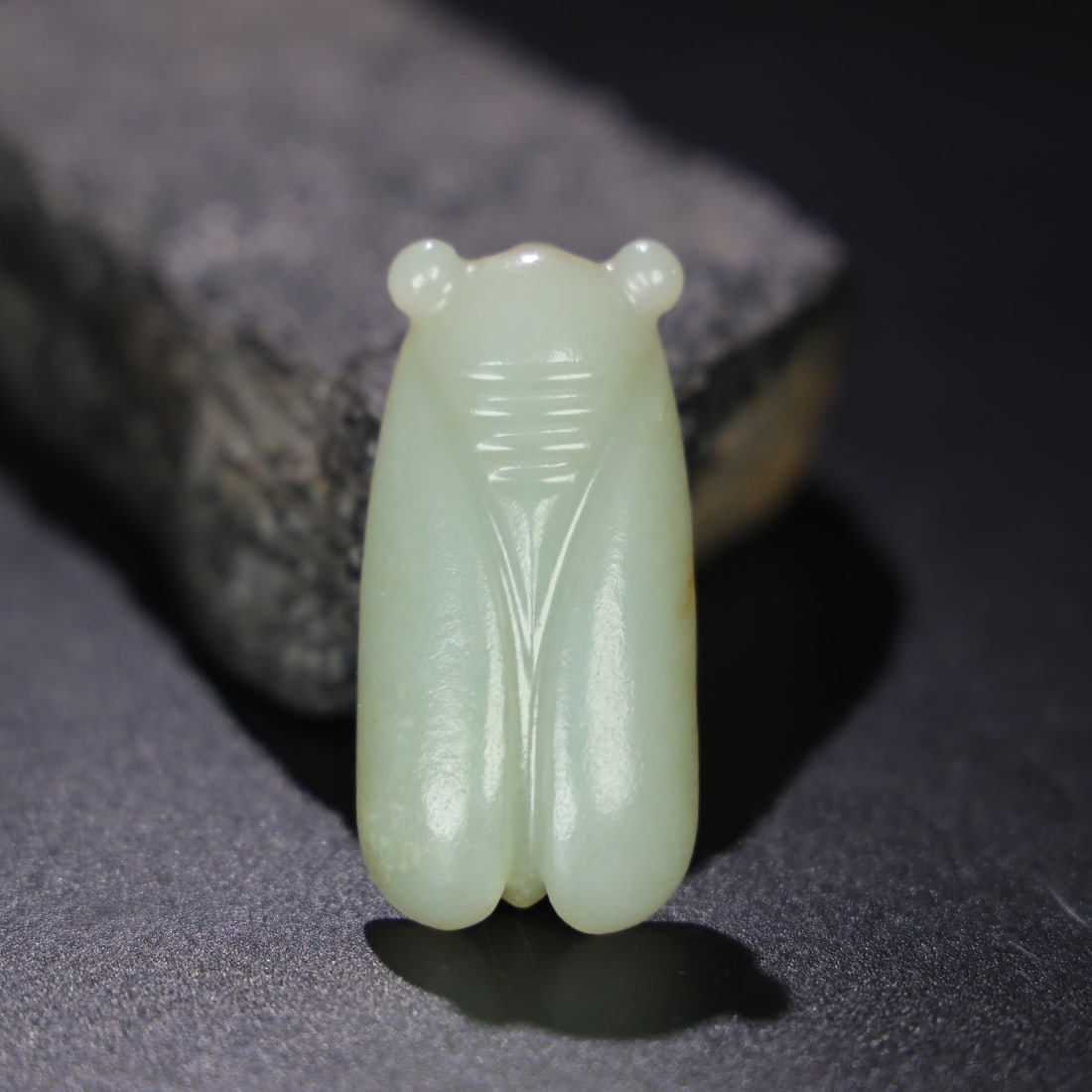 Chinese Natural Jade Carved cicada: Size: Height 5.9 cm - Width 2.9 cm |Materials: Jade |Time Period: Qing dynasty |Manufactured Date: Qianlong Period |Object: cicada