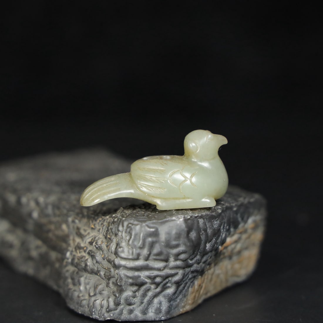 Chinese Natural Jade Carved phoenix bird: Size: Width 3.7 cm - Height 3.2 cm |Materials: Jade |Time Period: Qing dynasty |Manufactured Date: Qianlong Period |Object: phoenix bird