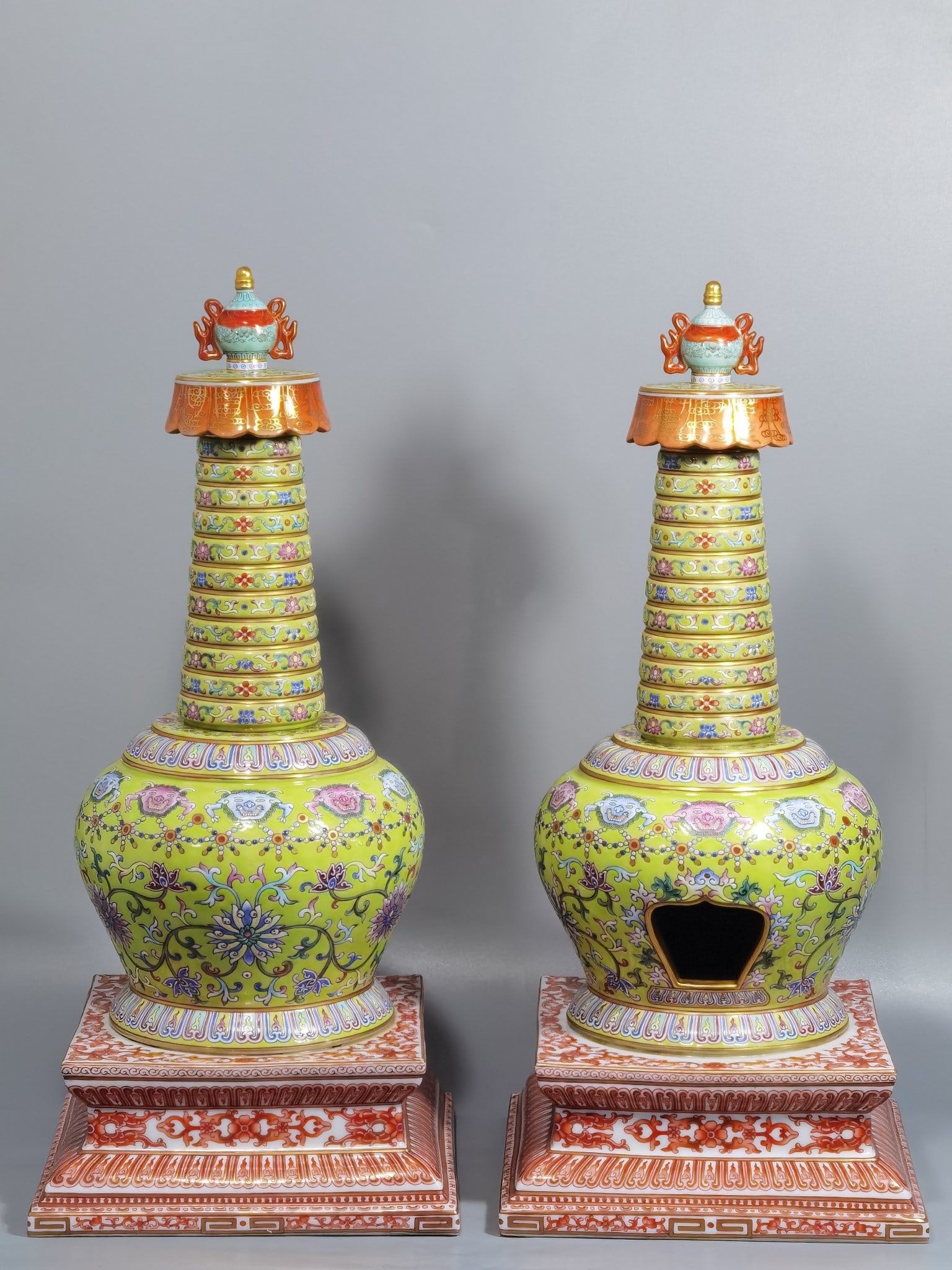 An Exquisite Chinese pastel green Lama Pagoda with lotus pattern: Size: Height 44.5 cm - Width 17.5 cm |Materials: Porcelain |Style Dynasty: Qing dynasty |Inscription: Qianlong Mark |Object: pagoda