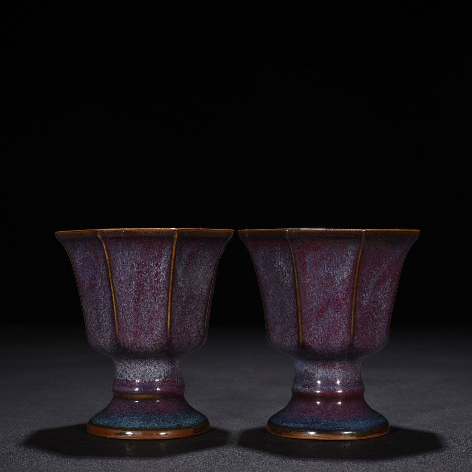 An Exquisite Chinese Jun kiln rose purple glaze official eight-way goblet: Size: Width 11 cm - Height 10 cm |Materials: Porcelain |Style Dynasty: Song Dynasty |Attribution: 10th-c |Object: goblet