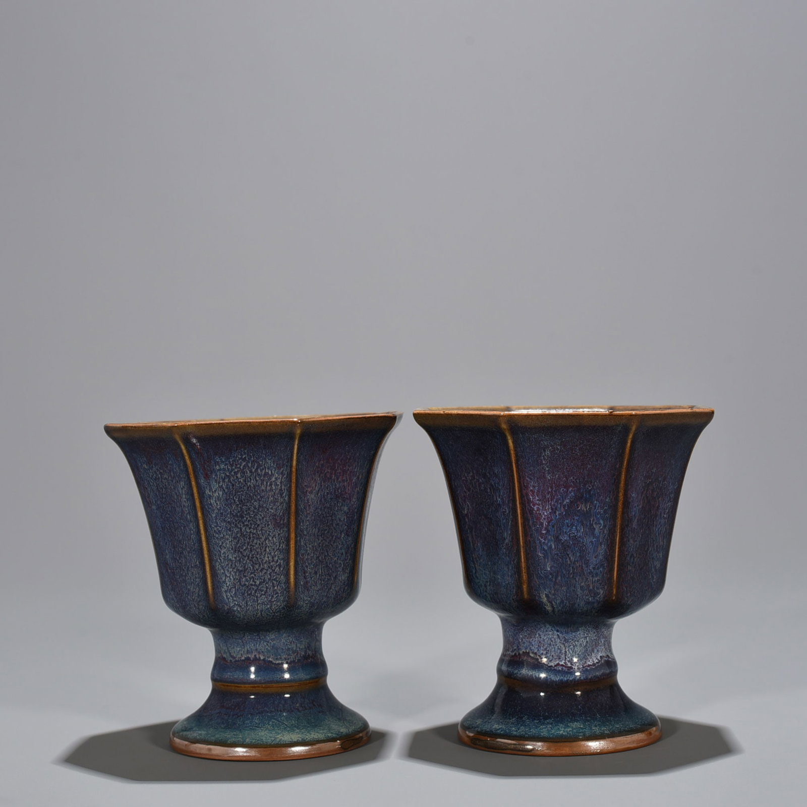 An Exquisite Chinese Jun kiln rose purple glaze official eight-way stem cup (1 of 9)