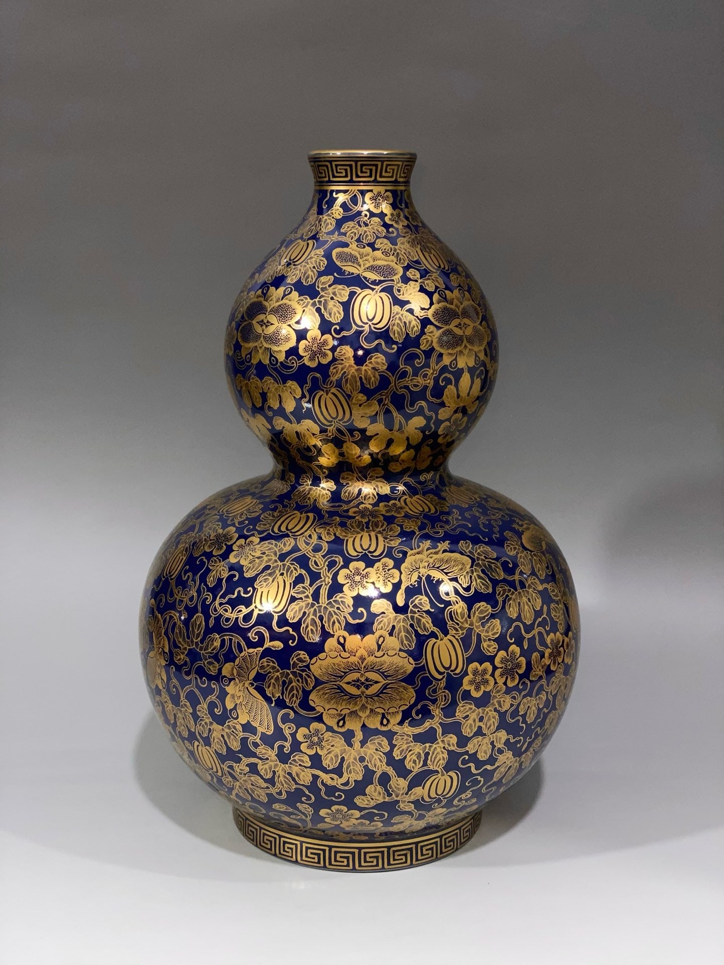 An Exquisite Chinese a blue-glazed gourd vase: Size: Height 28.8 cm - Width 19 cm |Materials: Porcelain |Style Dynasty: Qing dynasty |Inscription: Qianlong Mark |Object: vase