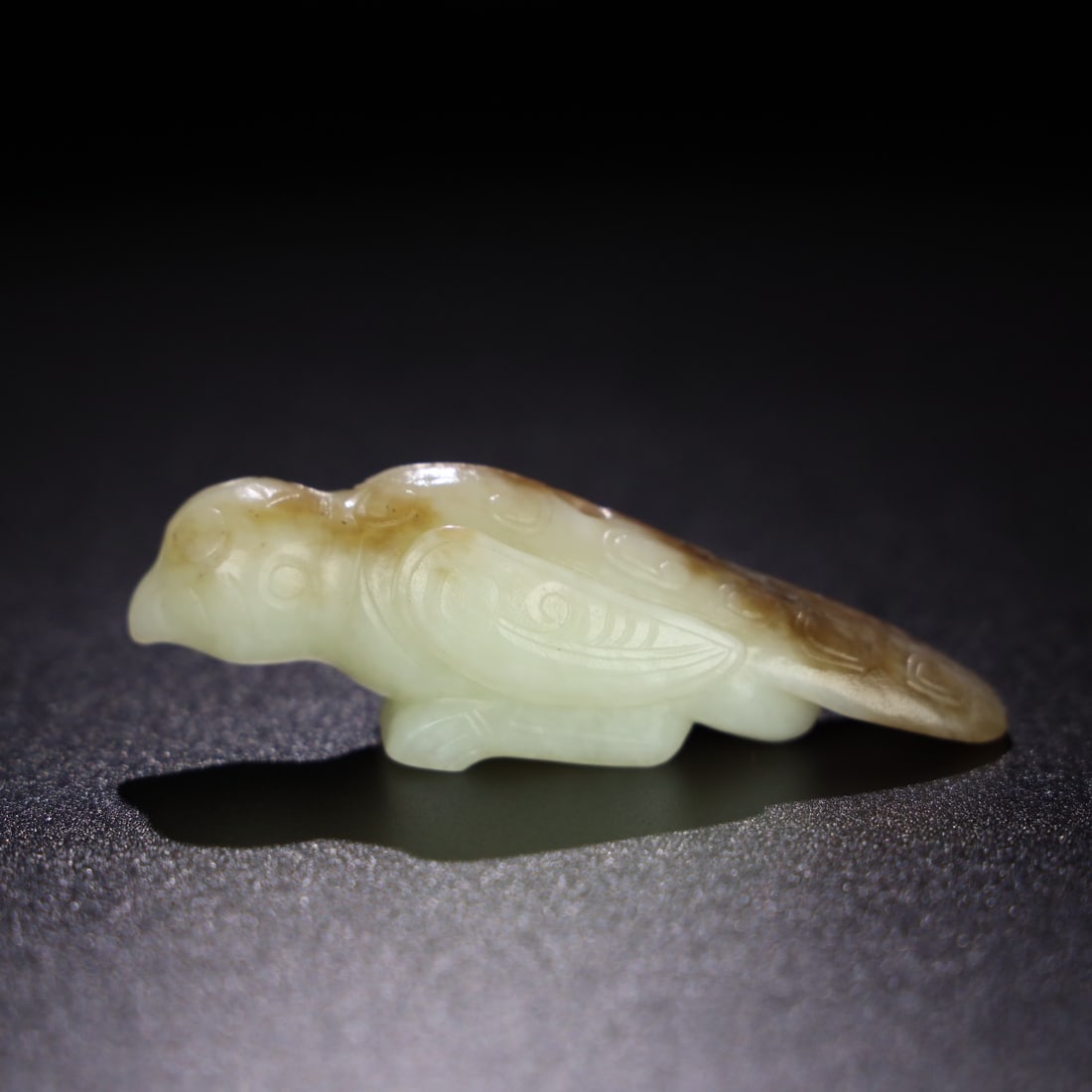 Chinese Natural Jade Carved bird: Size: Width 8.6 cm - Height 2.8 cm |Materials: Jade |Time Period: Qing dynasty |Manufactured Date: Qianlong Period |Object: bird
