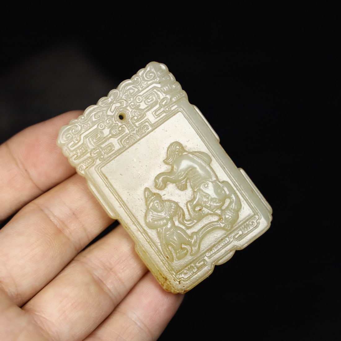 Chinese Natural Jade Carved brand: Size: Width 6 cm - Height 4 cm |Materials: Jade |Time Period: Qing dynasty |Manufactured Date: Qianlong Period |Object: brand