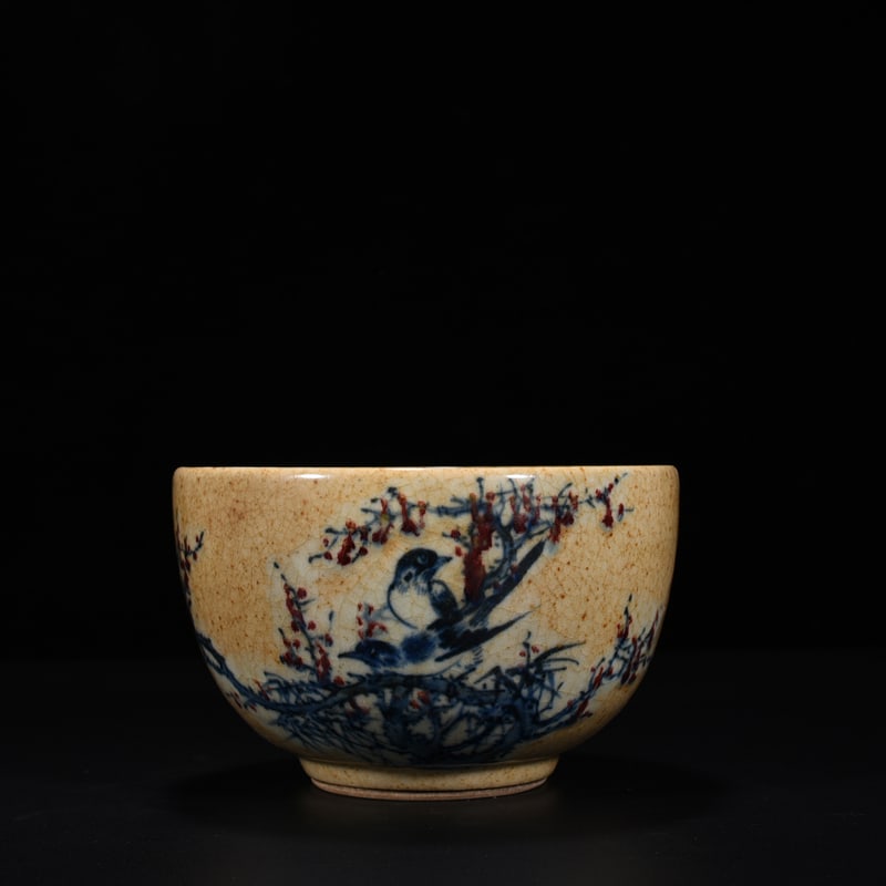 An Exquisite Chinese Ge glazed blue and white underglaze red flower and bird bowl: Size: Width 16 cm - Height 10 cm |Materials: Porcelain |Style Dynasty: Qing dynasty |Inscription: Qianlong Mark |Object: bowl