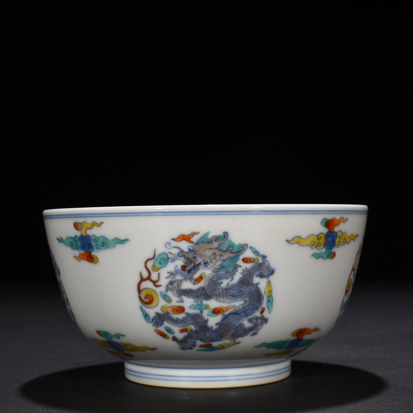 An Exquisite Chinese Doucai Tuanlong Pattern Arhat Bowl - 5