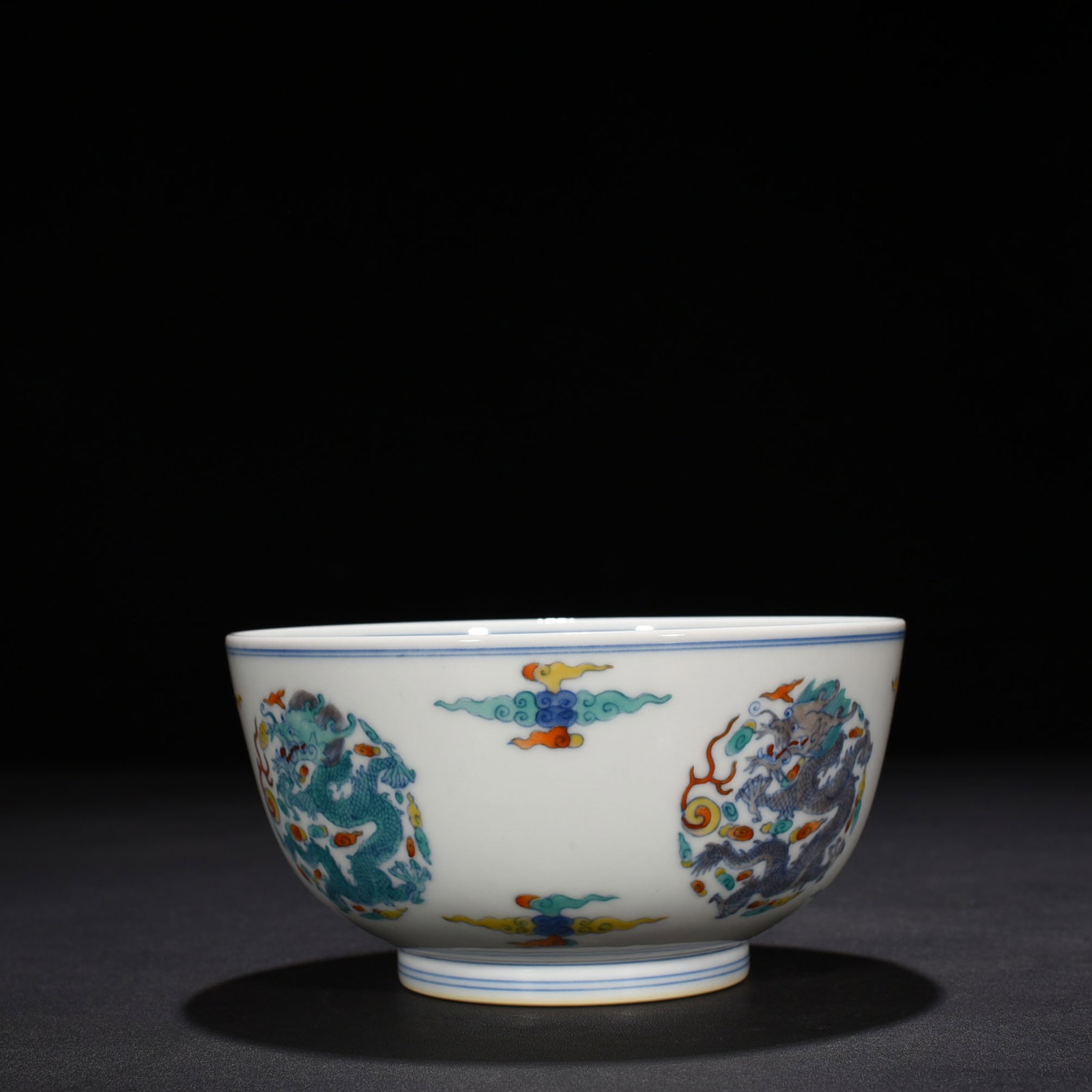 An Exquisite Chinese Doucai Tuanlong Pattern Arhat Bowl - 6