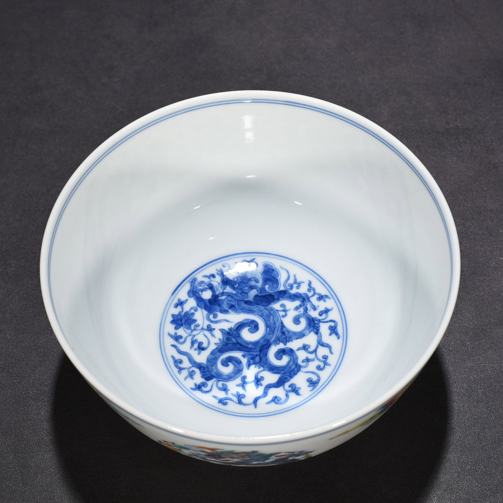 An Exquisite Chinese Doucai Tuanlong Pattern Arhat Bowl - 8