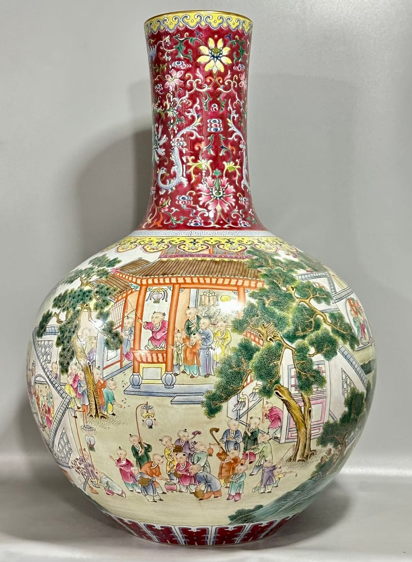 An Exquisite Chinese Yangcai rouge red dragon entwined branches figure celestial sphere vase: Size: Height 57 cm - Width 39 cm |Materials: Porcelain |Dynasty: Qing dynasty |Inscription: Qianlong Mark |Object: vase