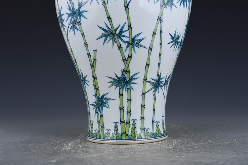 An Exquisite Chinese Doucai Bamboo Pattern Plum Vase - 6