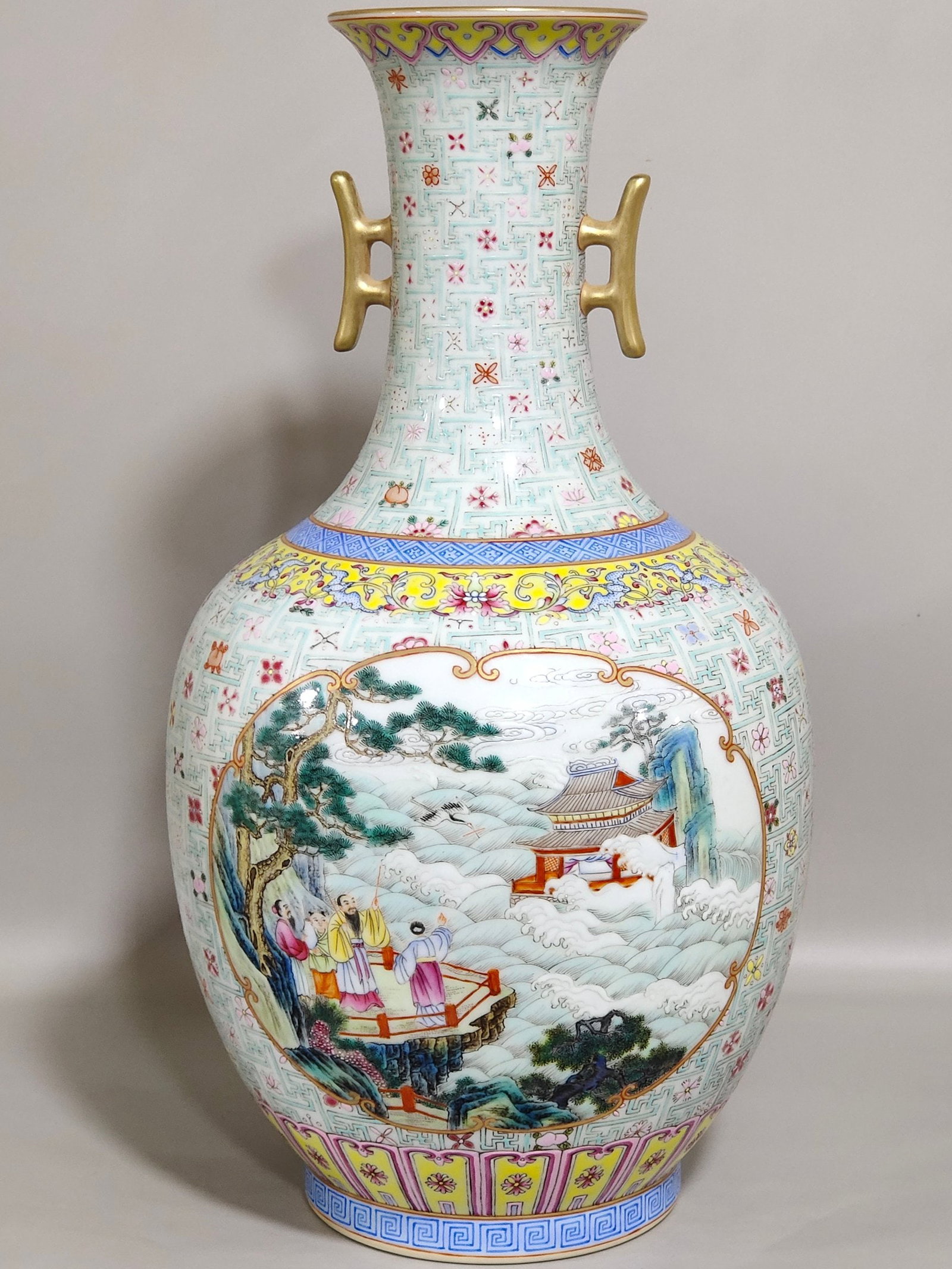 An Exquisite Chinese swastika pattern window figure landscape amphora: Size: Height 33.5 cm - Width 17.5 cm |Materials: Porcelain |Dynasty: Qing dynasty |Inscription: Qianlong Mark |Object: amphora