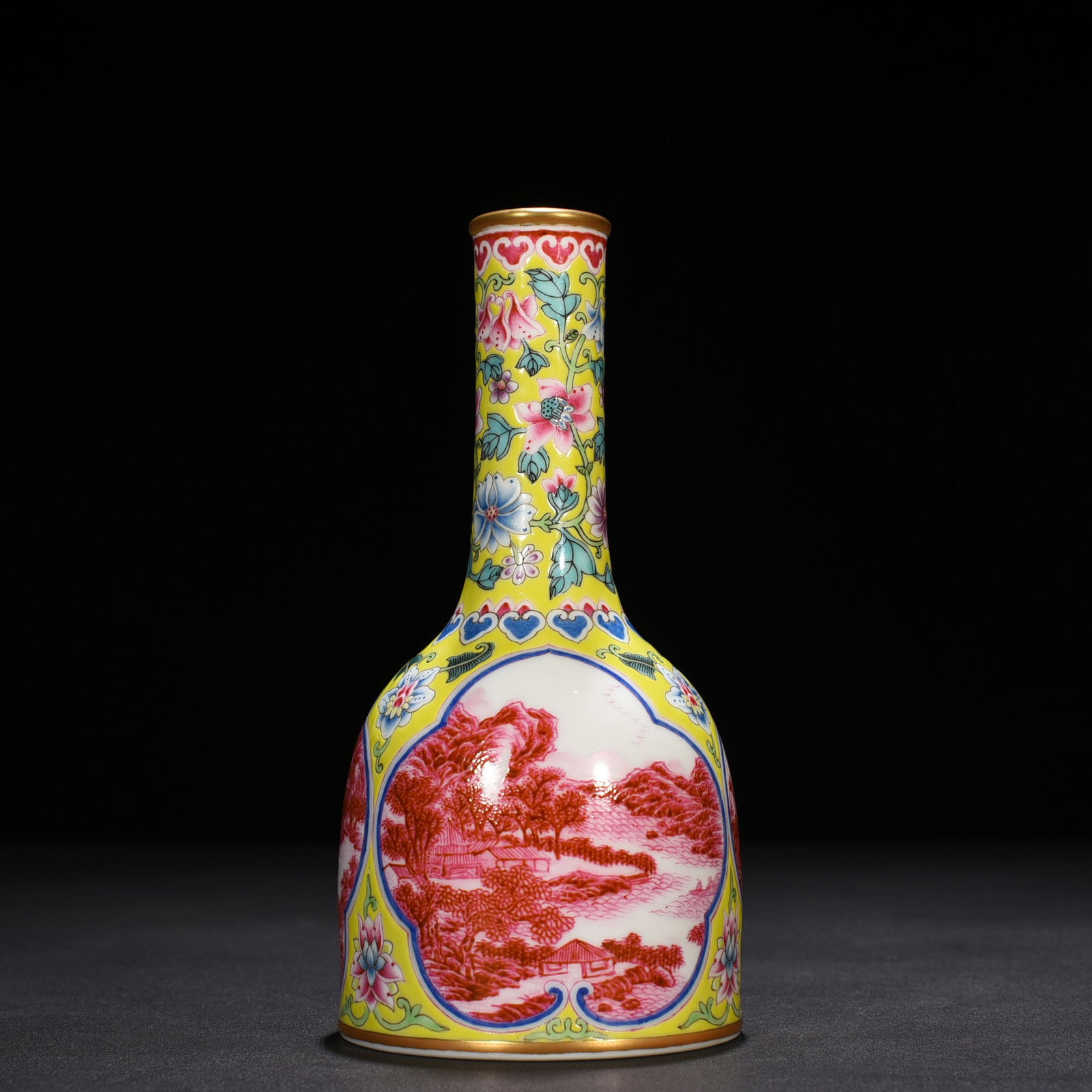 An Exquisite Chinese yellow ground enamel window rouge red landscape pattern rattle vase rattle bell: Size: Height 19 cm - Width 10 cm |Materials: Porcelain |Dynasty: Qing dynasty |Inscription: Yongzheng Mark |Object: vase