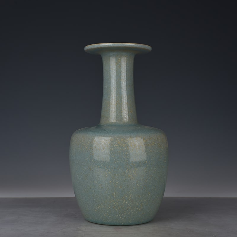 An Exquisite Chinese Ru kiln azure glaze plate mouth bottle: Size: Height 23 cm - Widthh 13 cm Materials: Porcelain Dynasty: Song dynasty Attribution: 10th-c Period Object: bottle