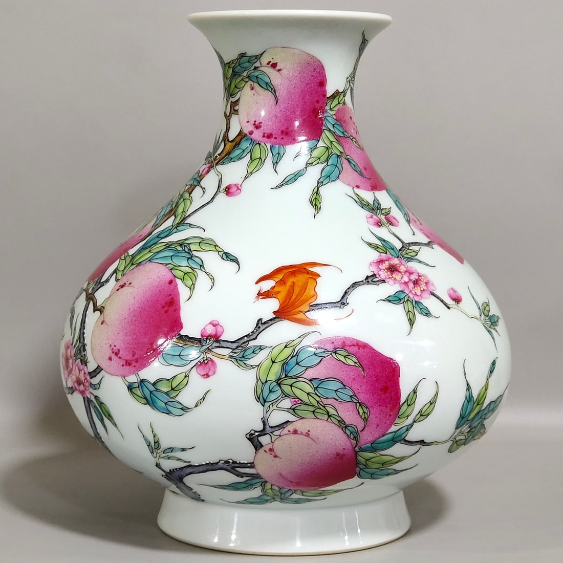 An Exquisite Chinese Wufu Nine Peach Flat Belly Vase: Size: Height 21.4 cm - Width 18.3 cm Materials: Porcelain Dynasty: Qing dynasty Inscription: Qianlong Mark Object: vase