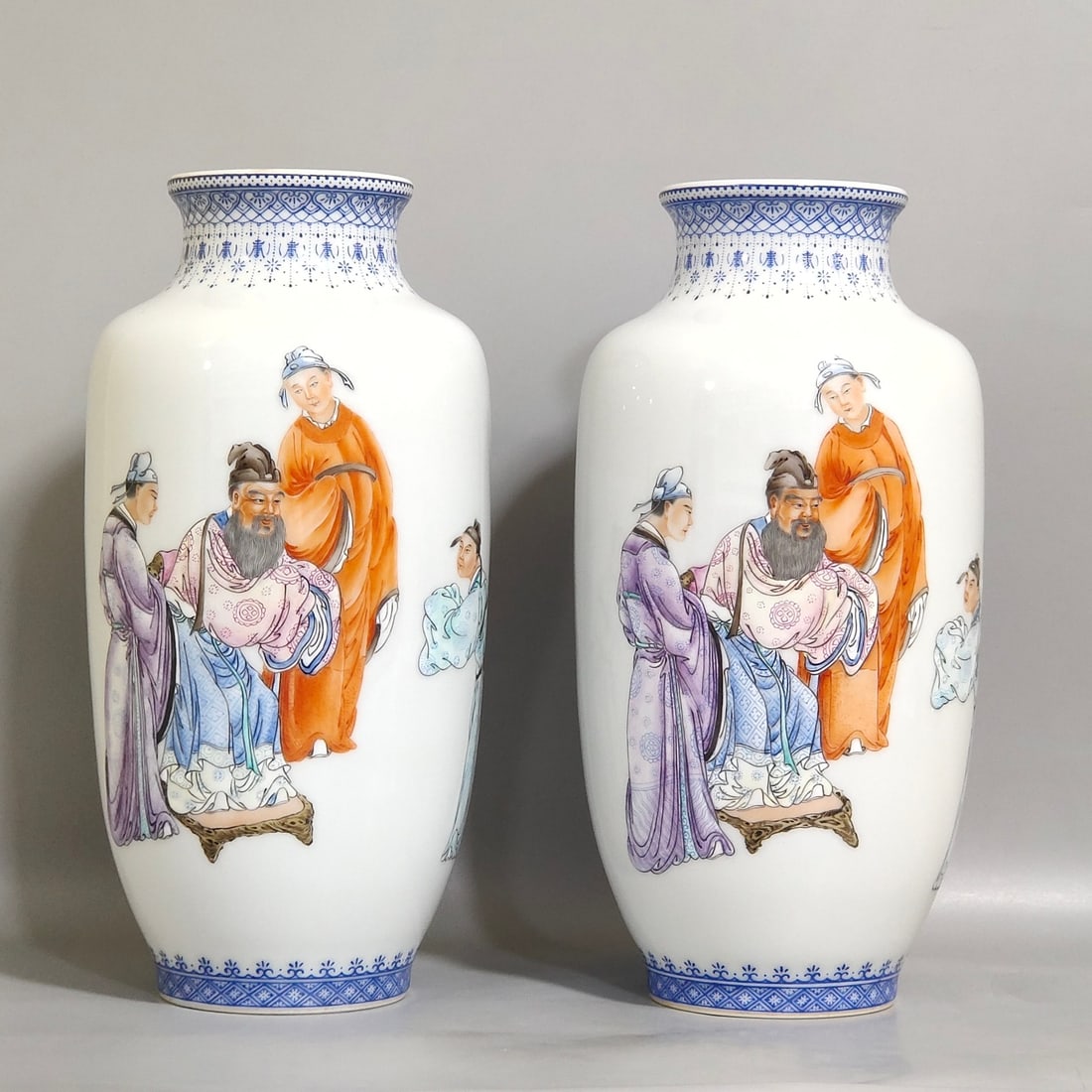 An Exquisite Chinese character story made the world full of peachesAnd plums Winter melon vase (1 of 9)