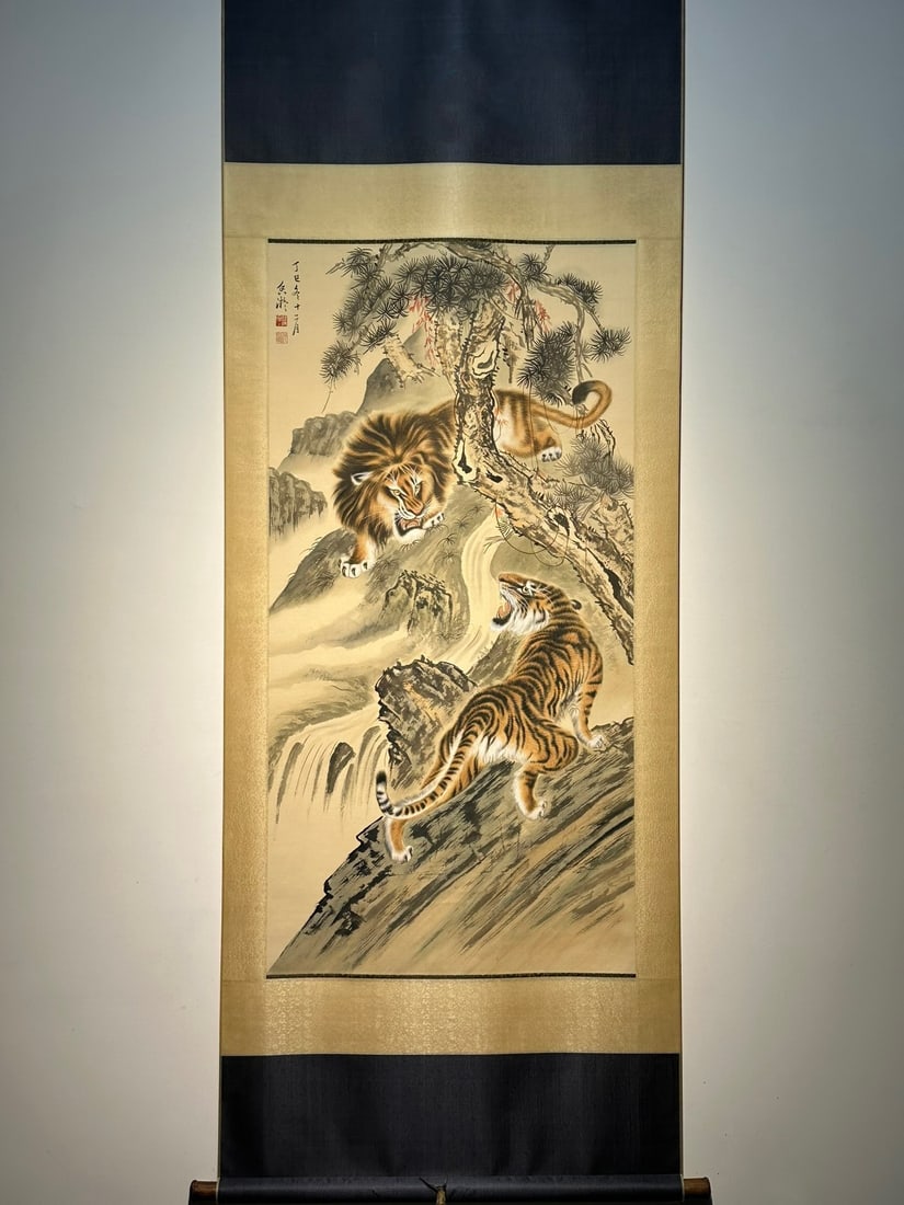 Chinese scroll painting He Xiangning (1 of 9)
