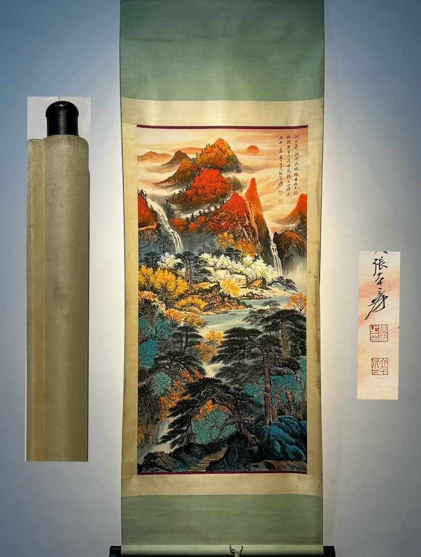 Chinese scroll painting Zhang Daqian: Size: Height 138 cm - Width 69 cm Materials: Silk and Paper Dynasty: Qing Dynasty Inscription: Zhang Daqian Object: Scroll Zhang Daqian's high-quality hand-painted splashed color landscape painting on