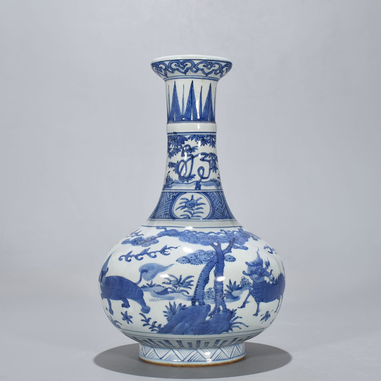 An Exquisite Chinese Changchun stylAnimal pattern bottle - 8