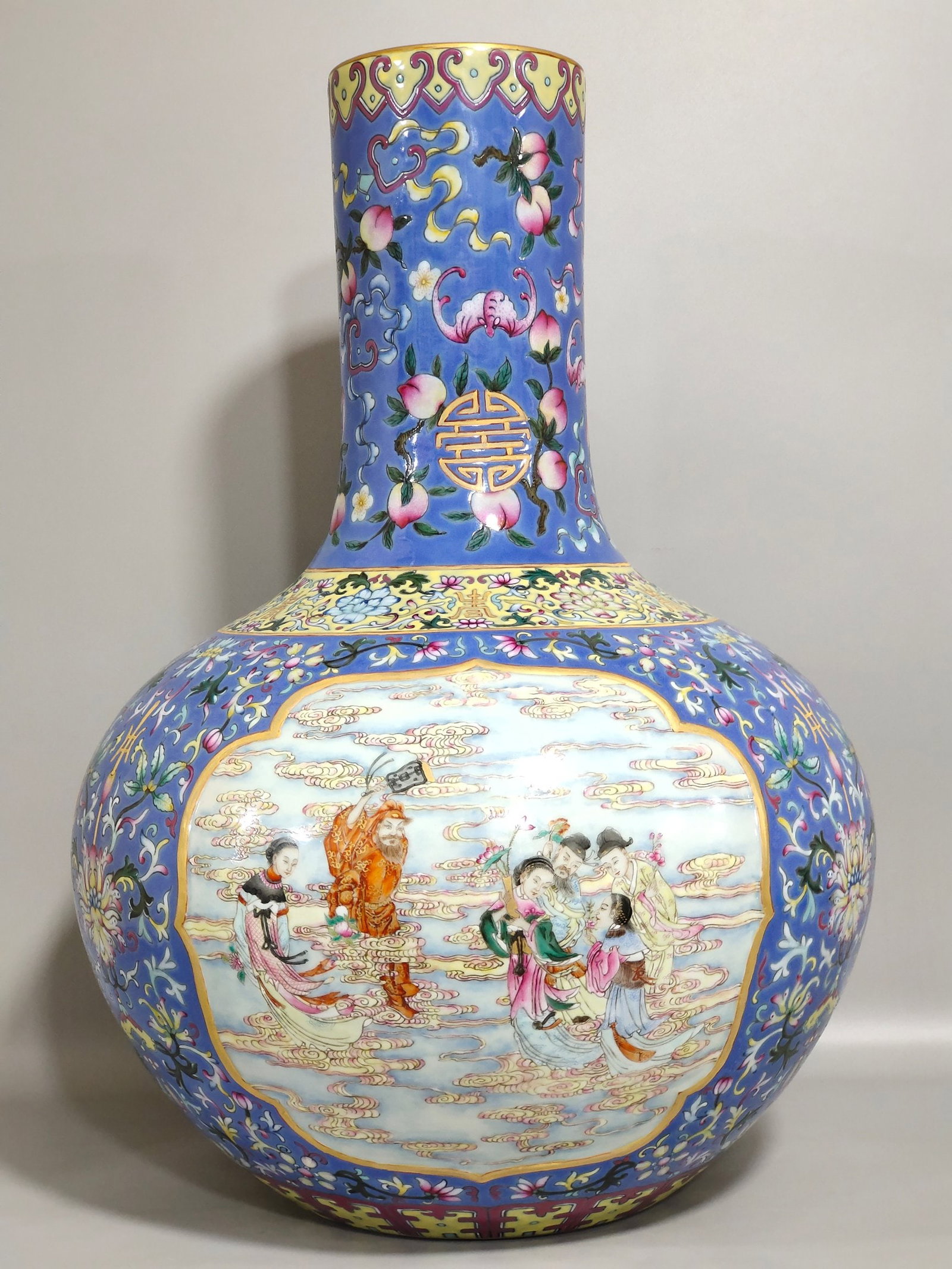 An Exquisite Chinese story blue-dyed celestial sphere vase: Size: Height 42 cm - Width 31 cm Materials: Porcelain Dynasty: Qing dynasty Inscription: Qianlong Mark Object: vase