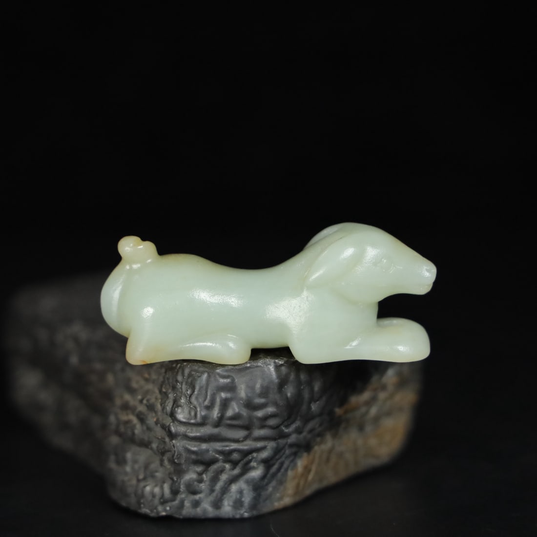 An Exquisite Chinese Natural Jade Carved Ornament: Size: Width 6.5 cm - Height 2.5 cm Materials: Jade Dynasty: Qing dynasty Attribution: Qianlong Period Object: Ornament