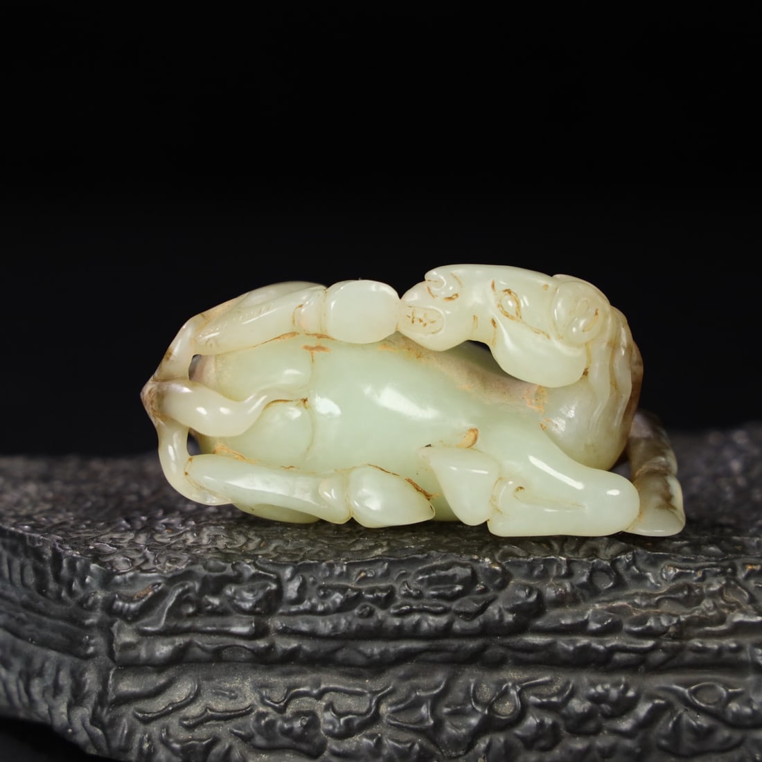 An Exquisite Chinese Natural Jade Carved Ornament (1 of 9)