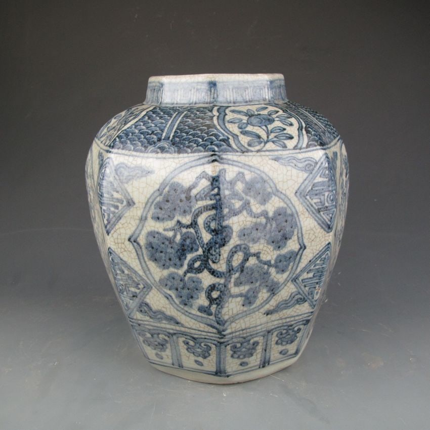 An Exquisite Chinese blue and white pine bambooAnd plum jar: Size: Height 28 cm - Widthh 24 cm Materials: Porcelain Dynasty: Ming Dynasty Attribution: Wanli Mark Object: jar