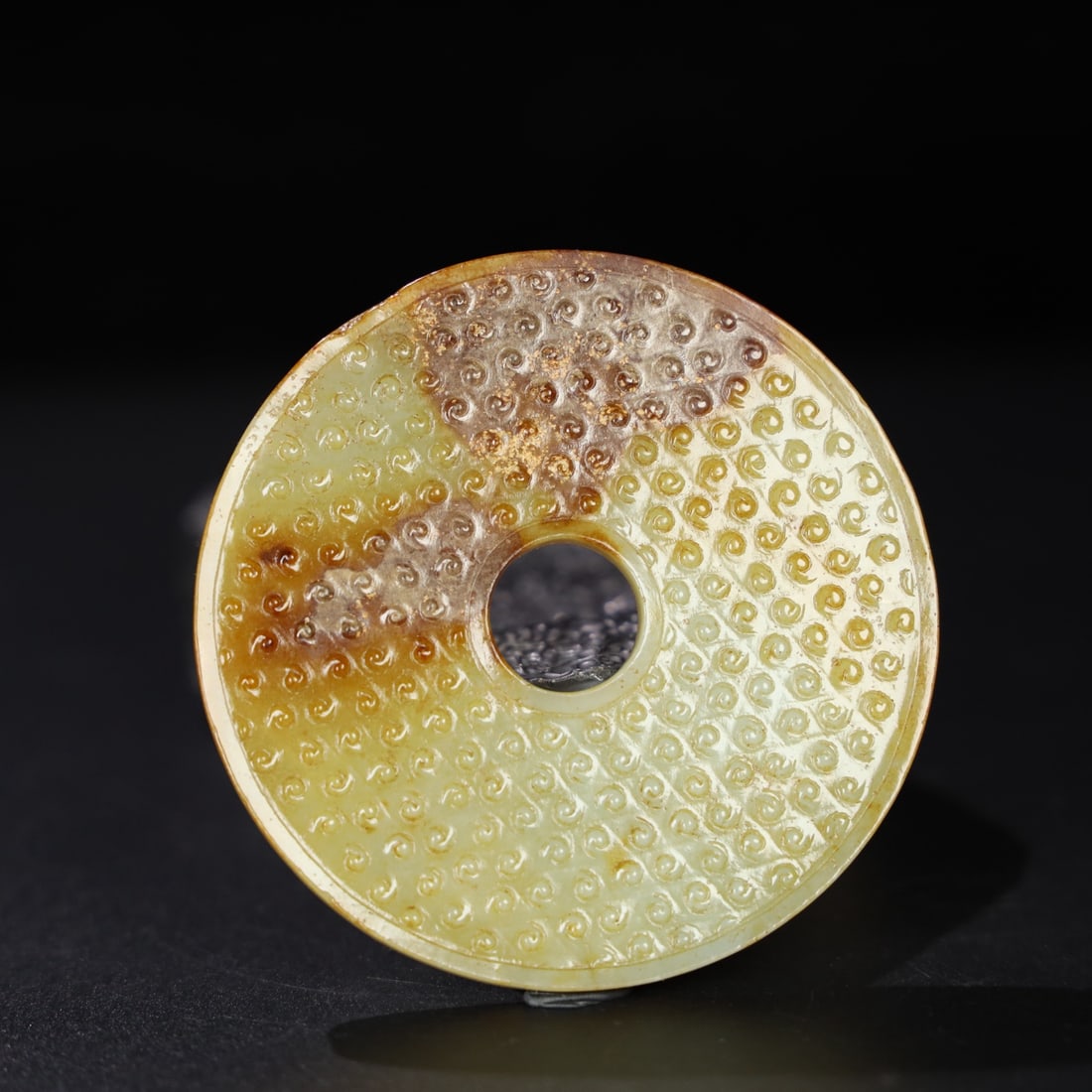 An Exquisite Chinese Natural Jade Carved Pendant: Size: Width 7.8 cm - Height 0.6 cm Materials: Jade Dynasty: Qing dynasty Attribution: Qianlong Period Object: Pendant