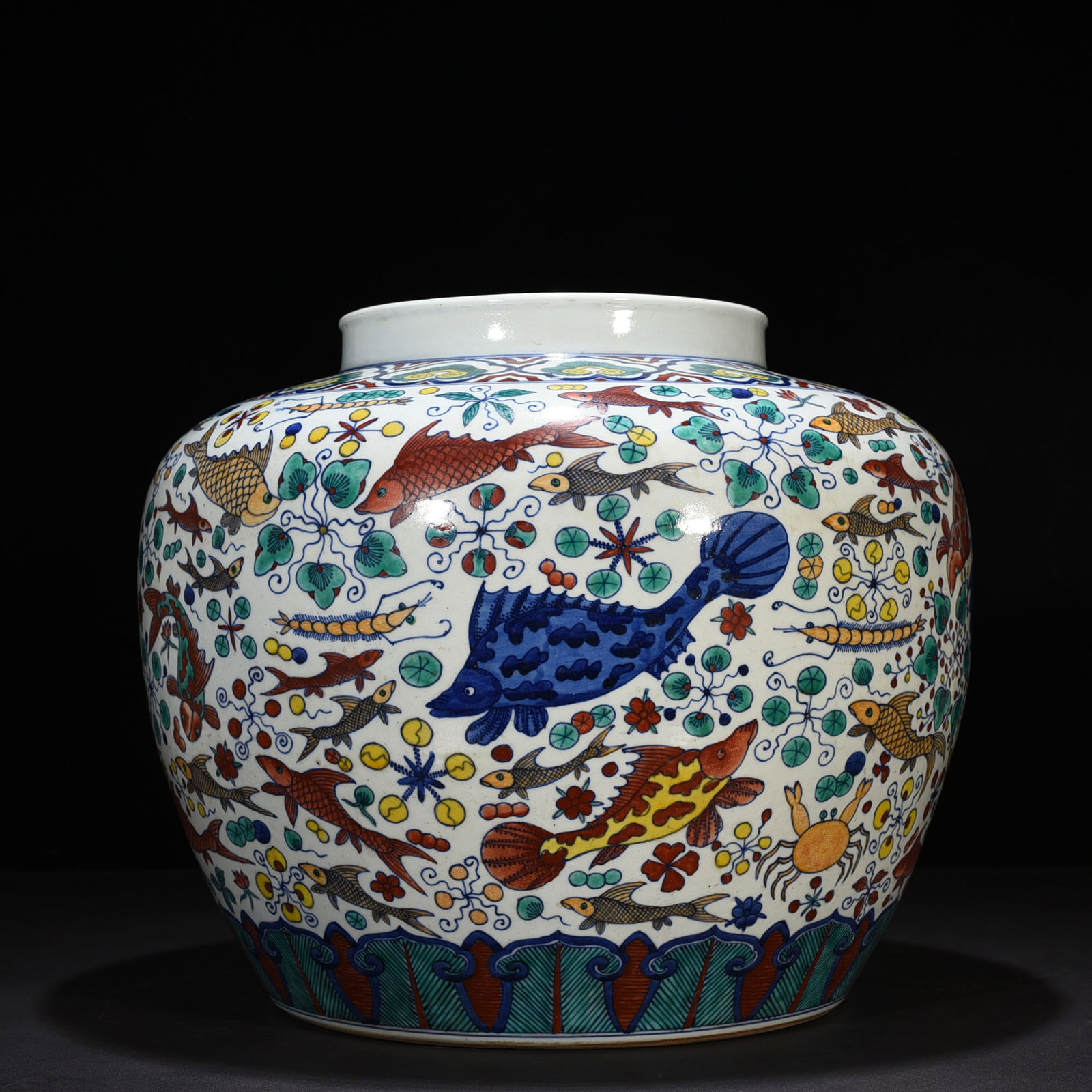 An Exquisite Chinese blue and white colorful jar: Size: Height 35 cm - Widthh 40 cm Materials: Porcelain Dynasty: Ming Dynasty Attribution: Jiajing Mark Object: jar