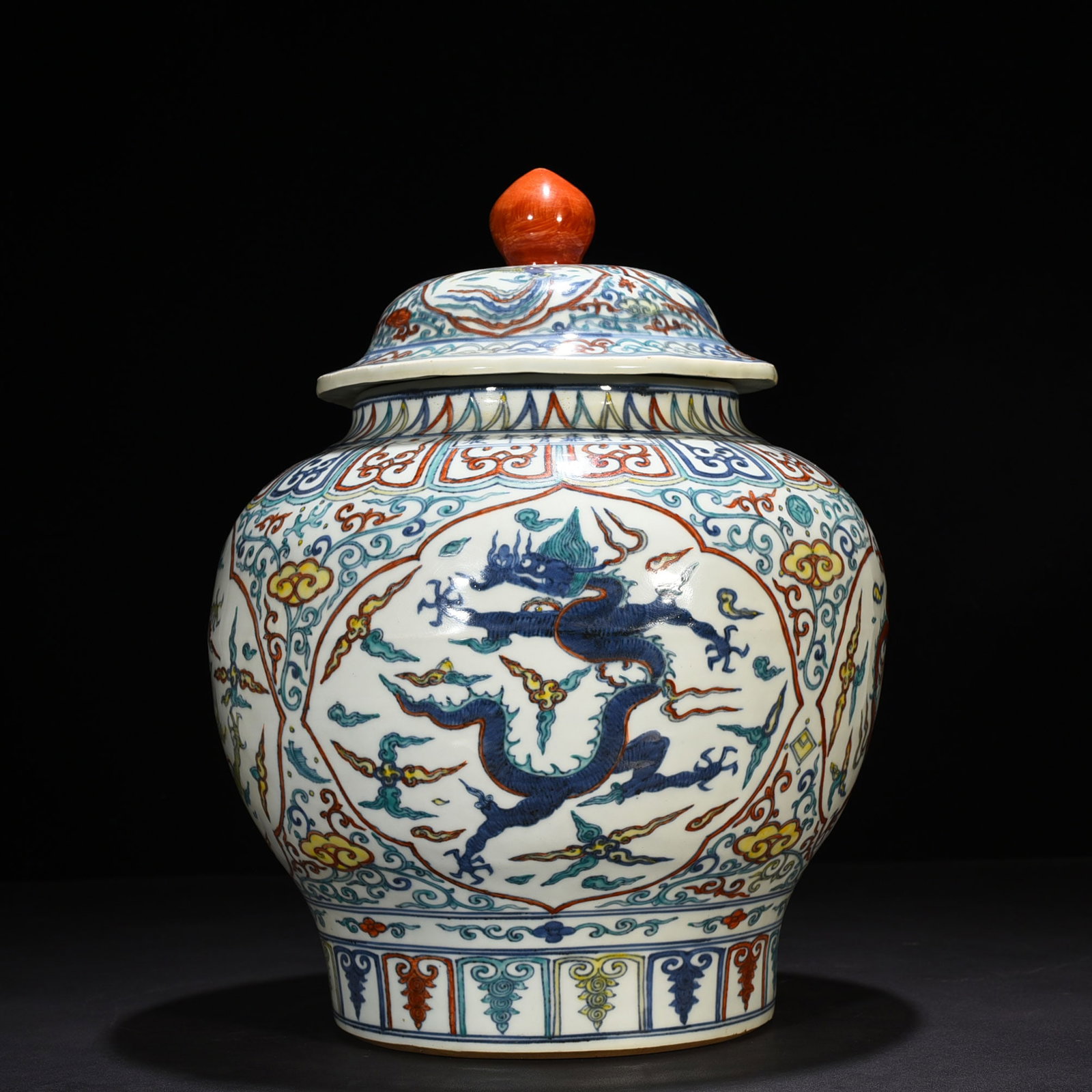 An Exquisite Chinese blue and white multi colored jar: Size: Height 42 cm - Widthh 24 cm Materials: Porcelain Dynasty: Ming Dynasty Attribution: Jiajing Mark Object: jar