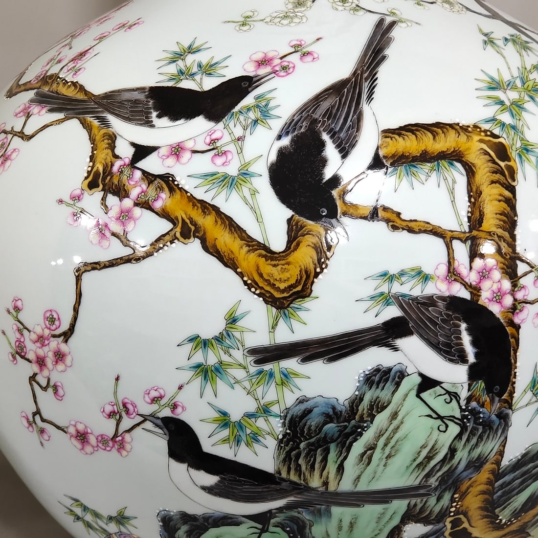 An Exquisite Chinese a celestial sphere vase - 6