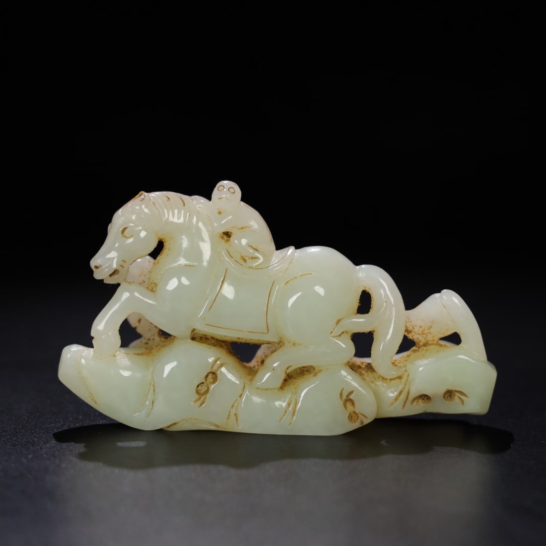 An Exquisite Chinese Natural Jade Carved horses (1 of 9)