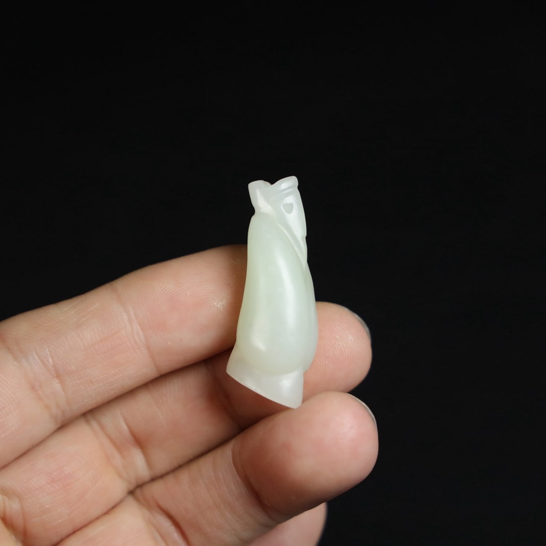 An Exquisite Chinese Natural Jade Carved Ornament: Size: Height 3.8 cm - Width 1.5 cm Materials: Jade Dynasty: Qing dynasty Attribution: Qianlong Period Object: Ornament