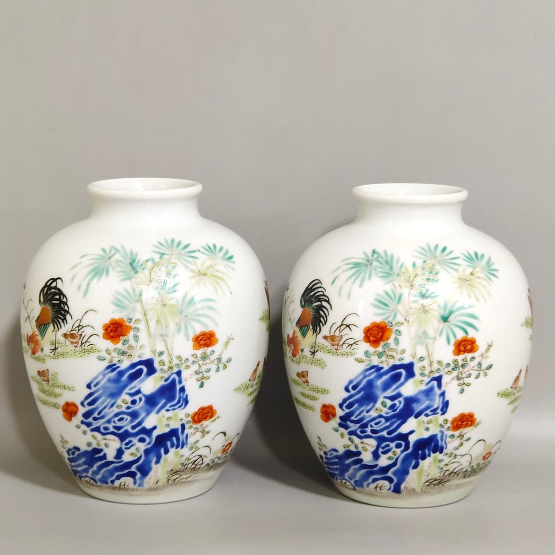 An Exquisite Chinese Famille Rose Porcelain lucky jar: Size: Height 13 cm - Width 9.5 cm Materials: Porcelain Dynasty: Qing dynasty Inscription: Qianlong Mark Object: jar