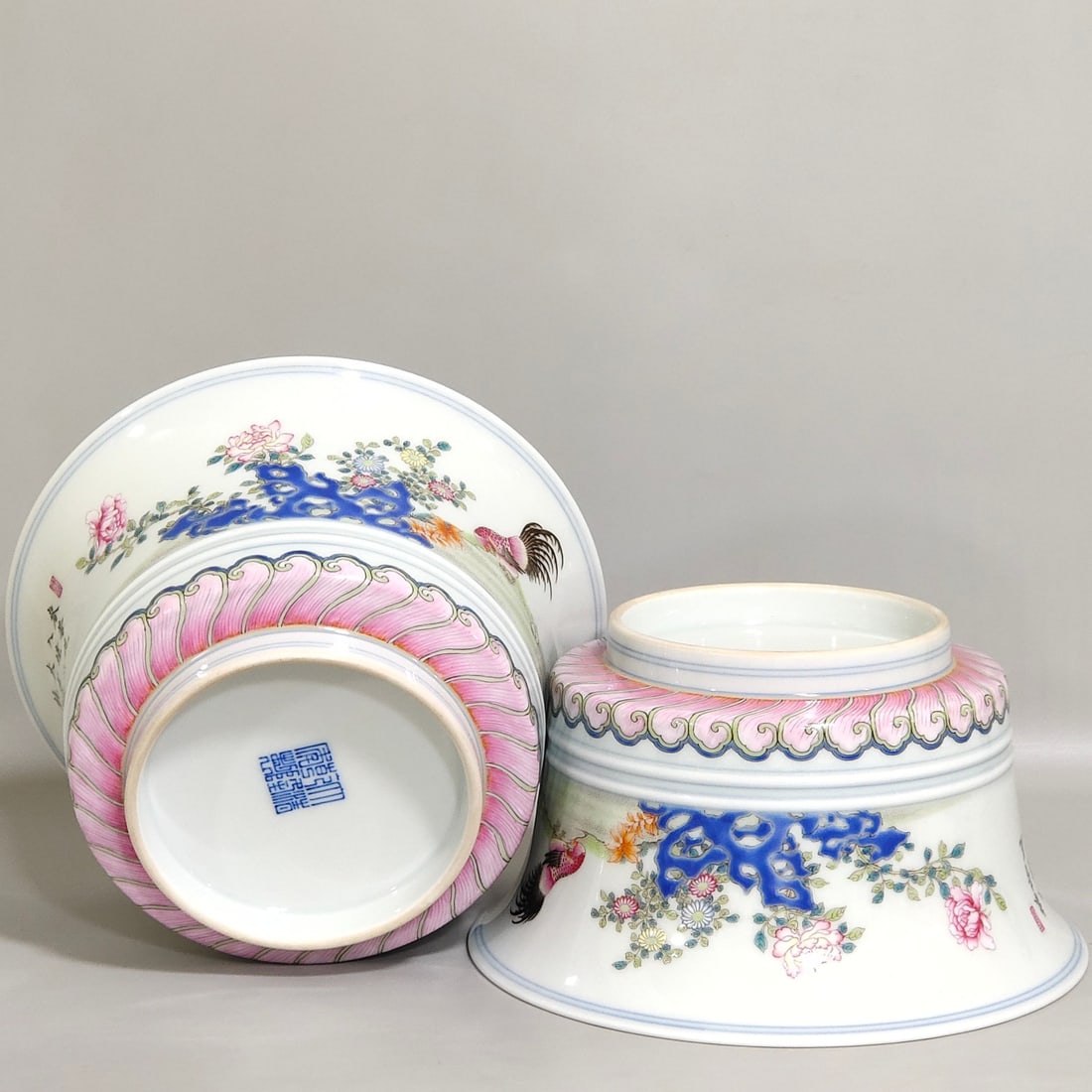 An Exquisite Chinese famille rose porcelain poem bowl: Size: Width 16.4 cm - Height 9.1 cm Materials: Porcelain Dynasty: Qing dynasty Inscription: Qianlong Mark Object: bowl