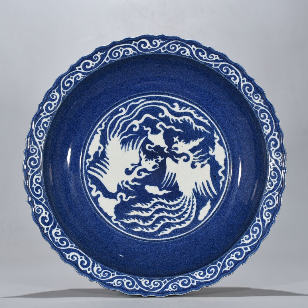 An Exquisite Chinese blue glaze rhombus edge folding plate: Size: Height 8 cm - Widthh 45 cm Materials: Porcelain Dynasty: Ming Dynasty Attribution: Xuande Mark Object: plate