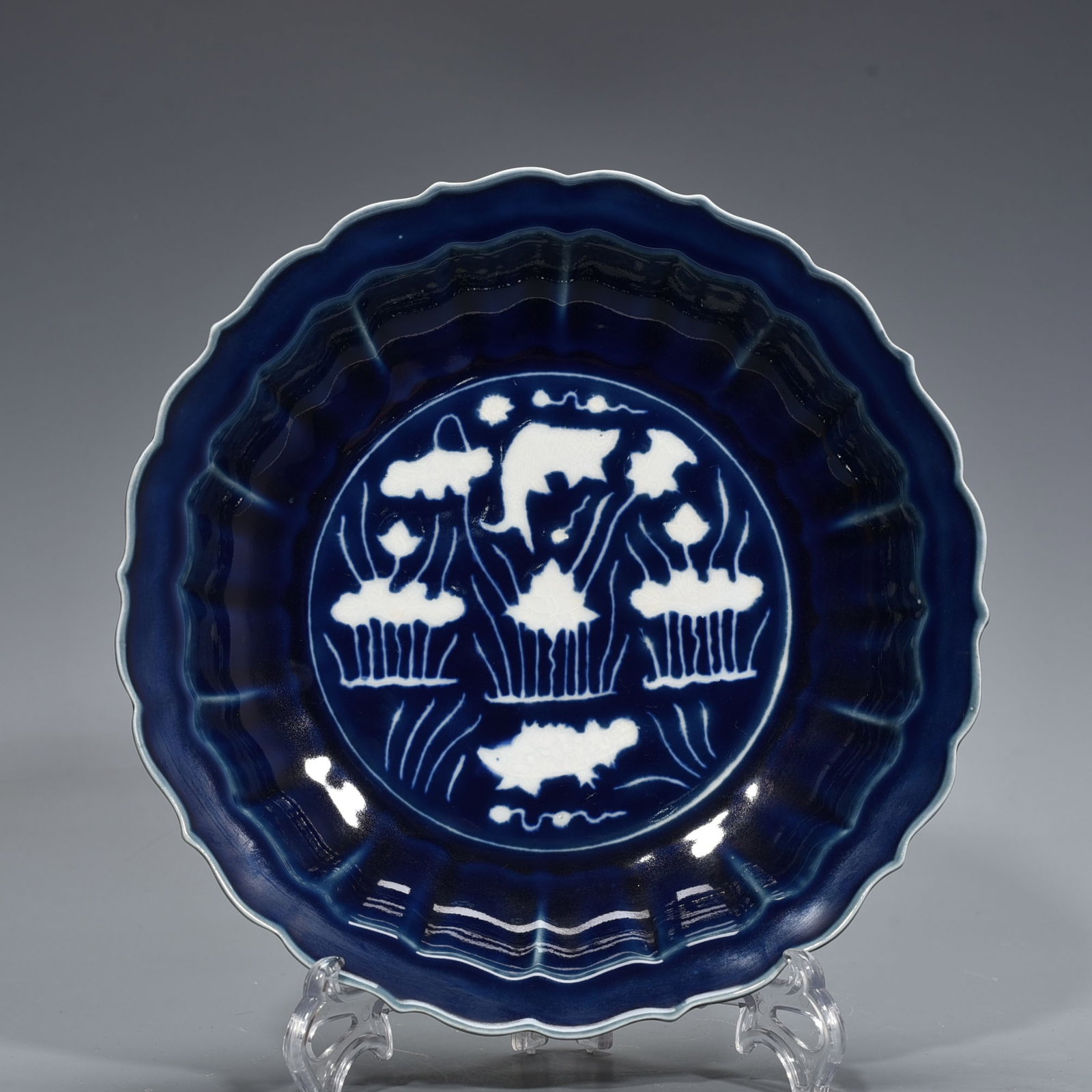 An Exquisite Chinese blue glaze engraved rhombus edge folding plate: Size: Height 5 cm - Widthh 22 cm Materials: Porcelain Dynasty: Ming Dynasty Attribution: Xuande Mark Object: plate
